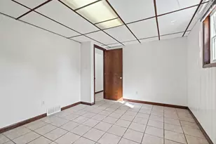 1935 Kennedy Ave, Schererville, IN 46375 - Photo 24
