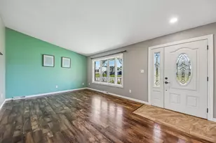 3219 Sarah St, Portage, IN 46368 - Photo 4