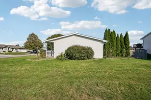3219 Sarah St, Portage, IN 46368 - Photo 26