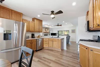 920 Stillwater Pkwy, Crown Point, IN 46307 - Photo 4