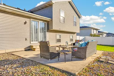 1138 S Delaware Street, Hobart, IN 46342 - Photo 14