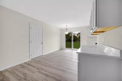 754 Imperial Road, Valparaiso, IN 46385 - Photo 6
