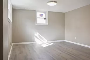 1676 W 13th Ave, Gary, IN 46404 - Photo 12