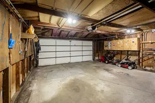 3204 Maple Dr, Highland, IN 46322 - Photo 18