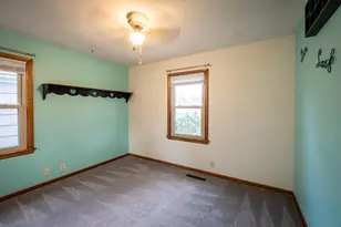 3204 Maple Dr, Highland, IN 46322 - Photo 8