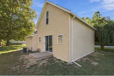 100 E Oak Street, Rensselaer, IN 47978 - Photo 6