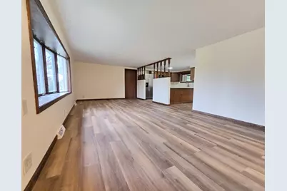 1707 E Glendale Boulevard, Valparaiso, IN 46383 - Photo 2