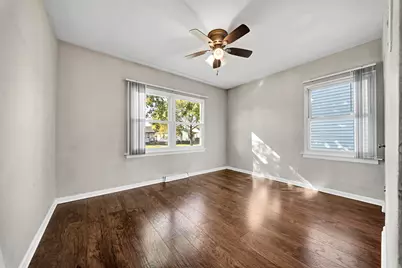 5625 Baring Avenue, East Chicago, IN 46312 - Photo 6