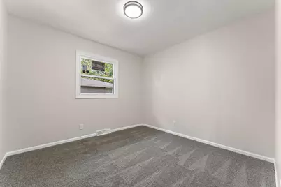 1710 W 53rd Avenue, Merrillville, IN 46410 - Photo 14