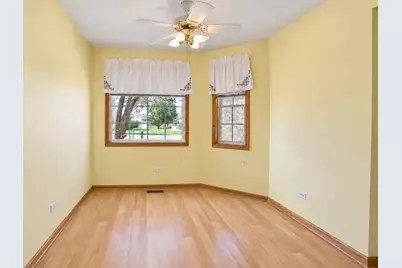 565 Seminary Drive, Dyer, IN 46311 - Photo 8