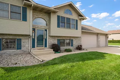 922 Plantation Road, Valparaiso, IN 46385 - Photo 4