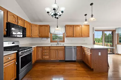 922 Plantation Road, Valparaiso, IN 46385 - Photo 14