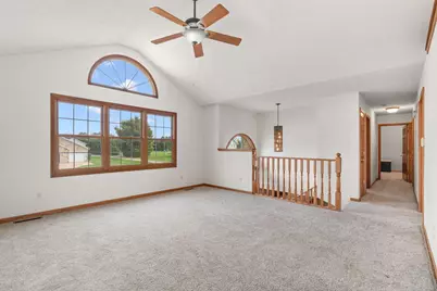922 Plantation Road, Valparaiso, IN 46385 - Photo 8