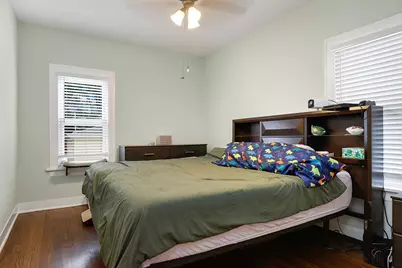 424 E 165th Street, Hammond, IN 46324 - Photo 16