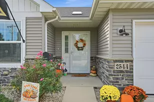 2544 New York Ave, Whiting, IN 46394 - Photo 2
