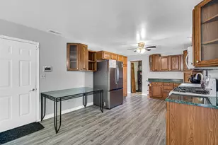 7585 Wright St, Merrillville, IN 46410 - Photo 18