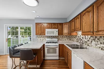 4204 Glen Oaks Drive, Crown Point, IN 46307 - Photo 8