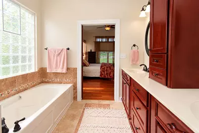 2702 Hogan Avenue, La Porte, IN 46350 - Photo 20