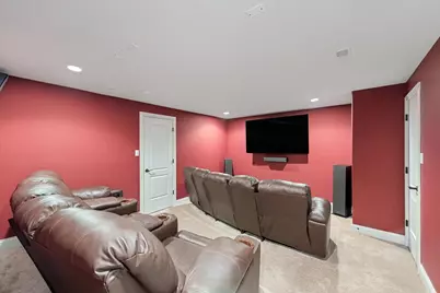 421 W Sandhurst Drive, Valparaiso, IN 46385 - Photo 24