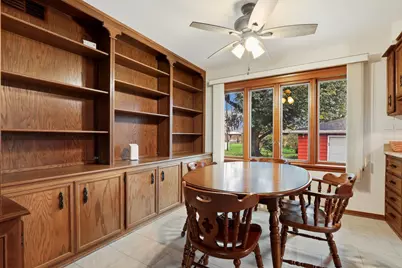 8112 Euclid Avenue, Munster, IN 46321 - Photo 6