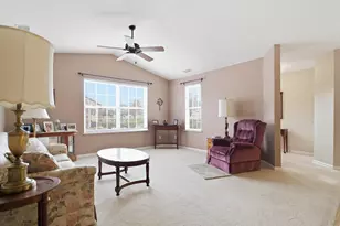 1044 N Woodlawn Ave, Griffith, IN 46319 - Photo 6