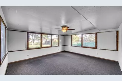 5961 Hayes Place, Merrillville, IN 46410 - Photo 14