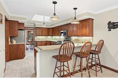 9107 Chestnut Lane, Munster, IN 46321 - Photo 8