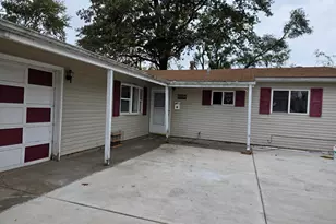 1208 N Glenwood Ave, Griffith, IN 46319 - Photo 1