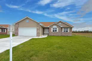 6701 Whitcomb St, Merrillville, IN 46410 - Photo 1
