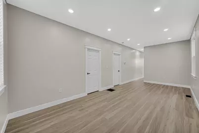 724 Willow Court, Hammond, IN 46320 - Photo 6