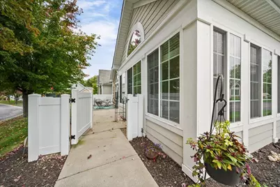 2436 Allison Circle, Valparaiso, IN 46383 - Photo 2