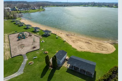 4912 Sandy Beach Drive, Crown Point, IN 46307 - Photo 70
