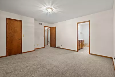 4912 Sandy Beach Drive, Crown Point, IN 46307 - Photo 12
