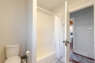 201 Thurman Ave, Michigan City, IN 46360 - Photo 16