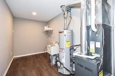8438 Madison Street, Merrillville, IN 46410 - Photo 16