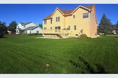 1457 Diamond Boulevard, Valparaiso, IN 46385 - Photo 4