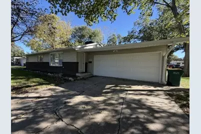 2302 Sears Street, Valparaiso, IN 46383 - Photo 1
