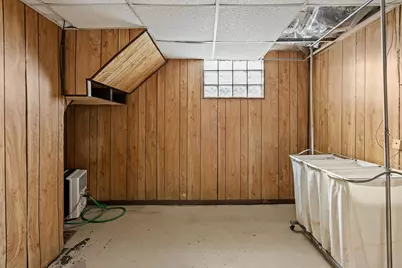 5507 Wegg Avenue, East Chicago, IN 46312 - Photo 18