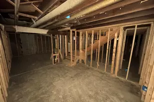 412 Broadway St, Michigan City, IN 46360 - Photo 22