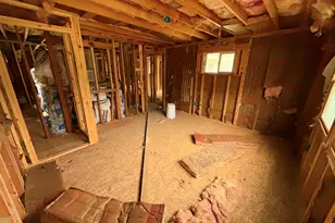 412 Broadway St, Michigan City, IN 46360 - Photo 16