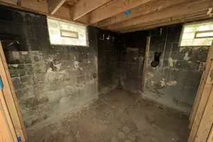 412 Broadway St, Michigan City, IN 46360 - Photo 28
