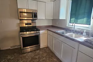 1123 N Wood St, Griffith, IN 46319 - Photo 6