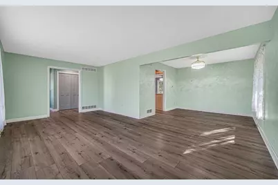 5401 W 155th Avenue, Lowell, IN 46356 - Photo 14