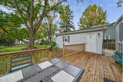 1005 Madison Street, Valparaiso, IN 46385 - Photo 14