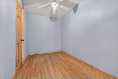 205 E 9th Street, La Porte, IN 46350 - Photo 18