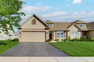 939 Rockwell Ln, Dyer, IN 46311 - Photo 1