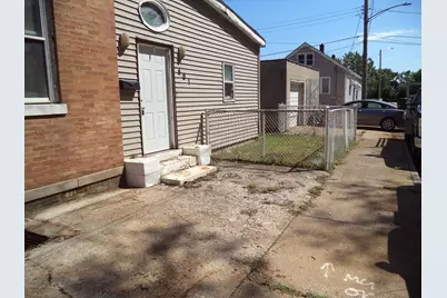 401 E Chicago Avenue, East Chicago, IN 46312 - Photo 4