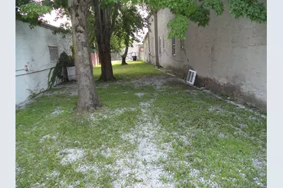 401 E Chicago Avenue, East Chicago, IN 46312 - Photo 20