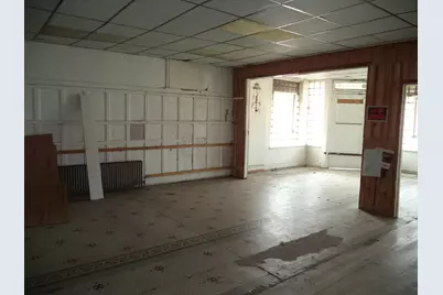 401 E Chicago Avenue, East Chicago, IN 46312 - Photo 18