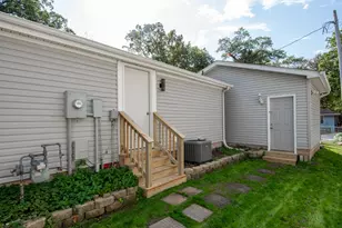 5310 5th Ave, Valparaiso, IN 46383 - Photo 10